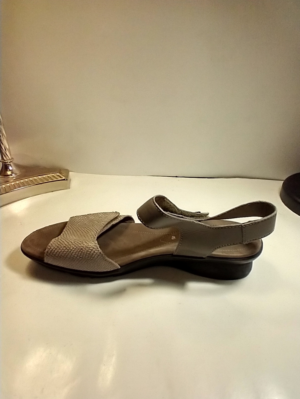 Mephisto Pattie Leather Adjustable Comfort Sandals Women's sz 10(40). - Picture 6 of 12